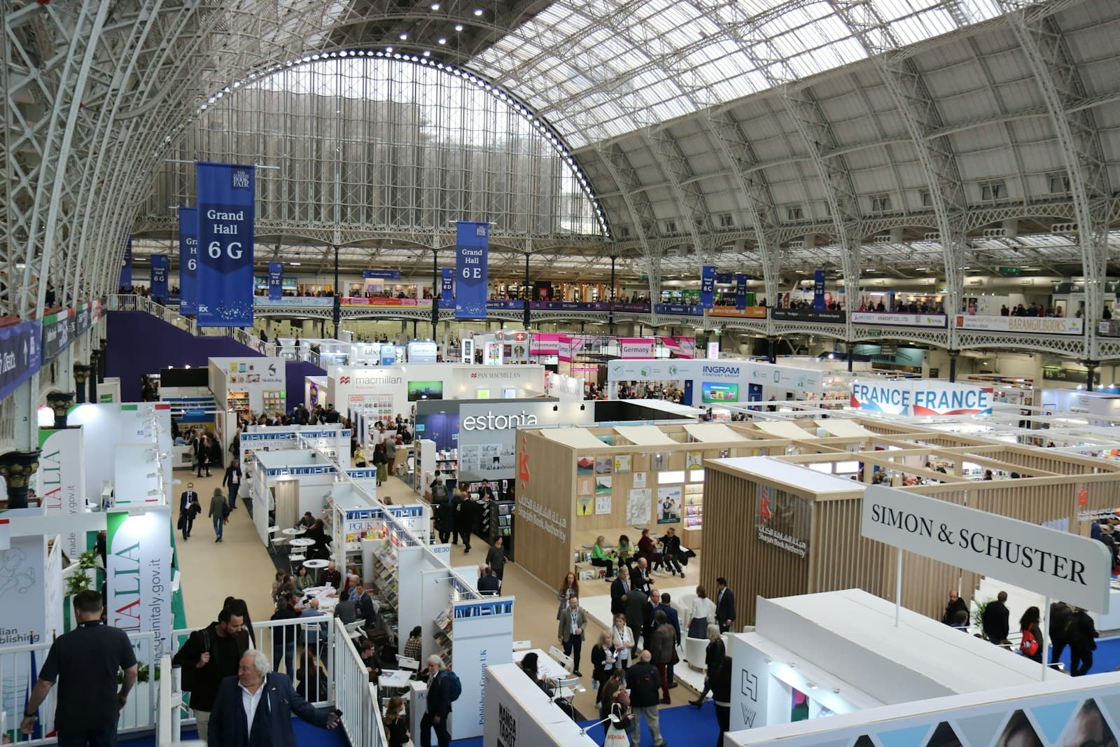 A fair hall full of stands